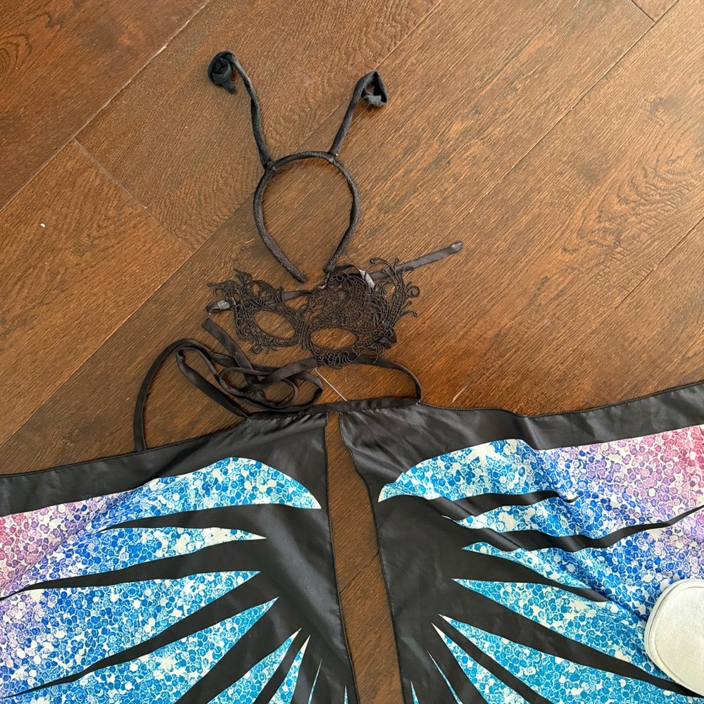 Butterfly Wing Cape in Blue and Pink - Picture 2 of 2